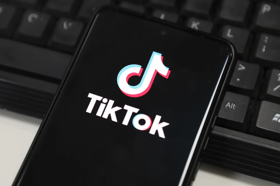 Суд наложил штраф на TikTok за пропаганду руфинга среди подростков