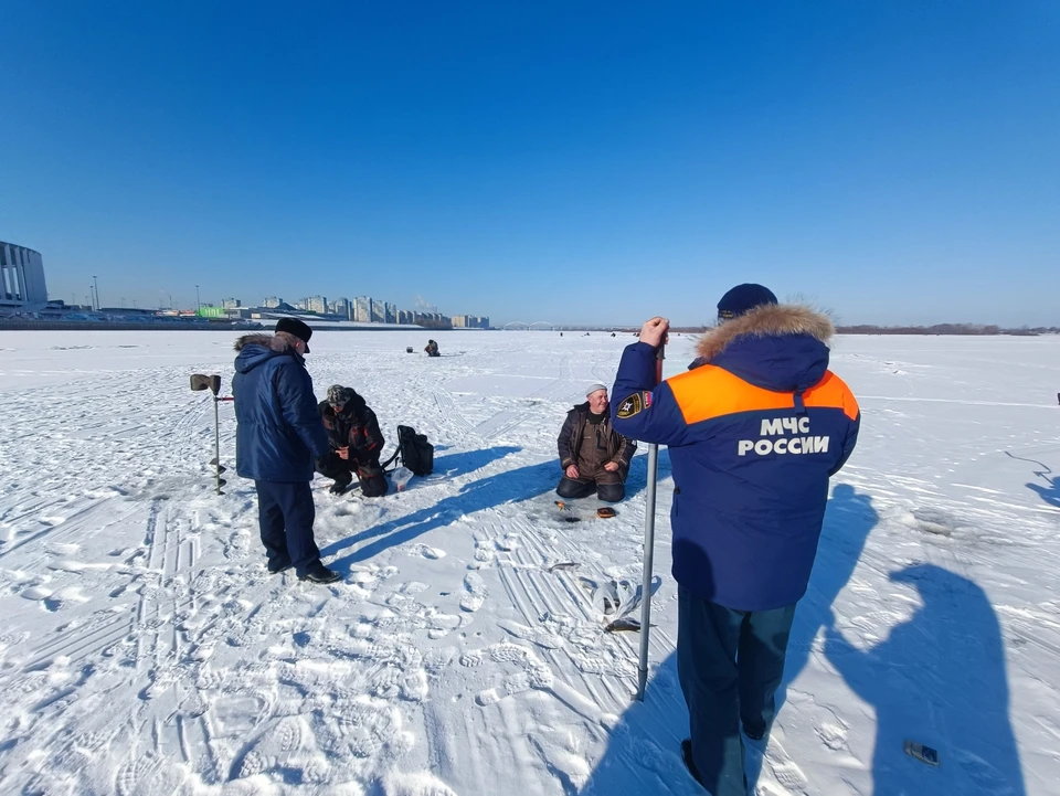 Нижегородские спасатели предупредили жителей об опасности тонкого льда. Фото: пресс-служба администрации Нижнего Новгорода.