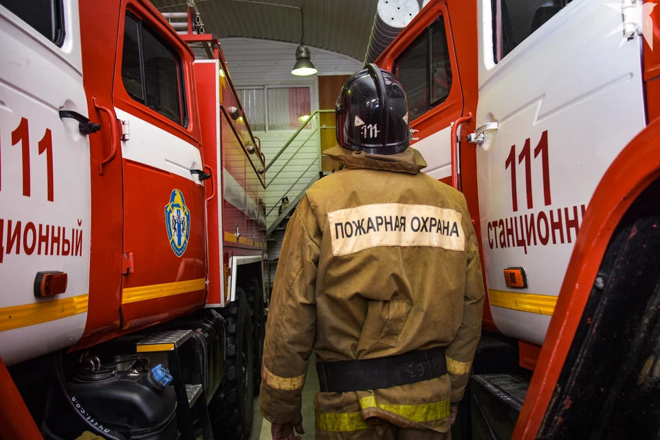 Причины пожара и ущерб от него устанавливаются.