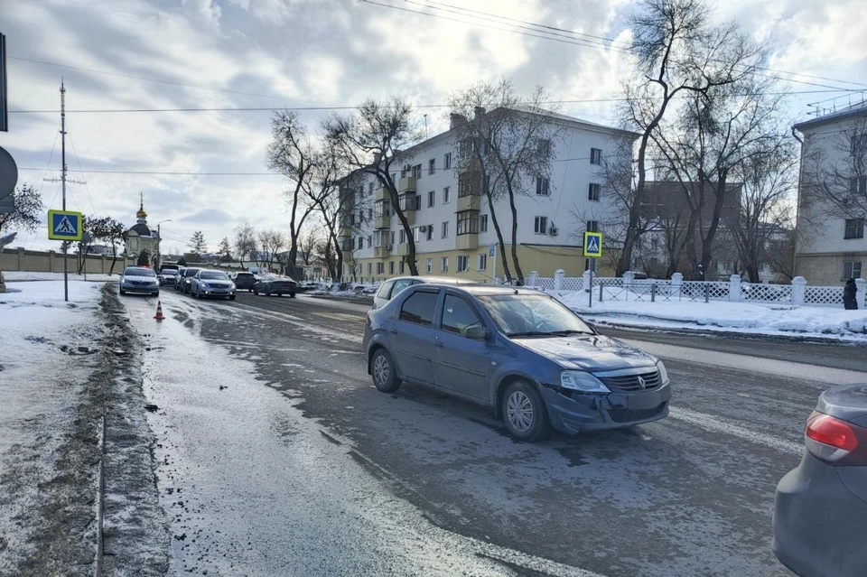 Женщину-пешехода доставили в больницу