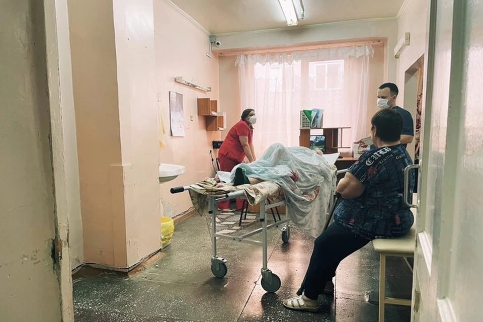 Одновременно отмечается снижение количества случаев заражения коронавирусом.
