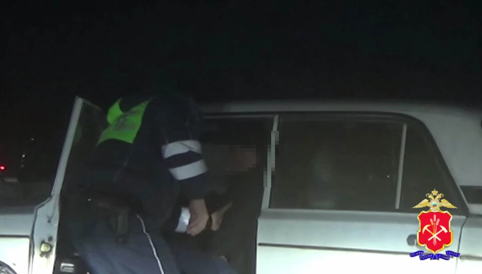 Фото: стоп-кадр видео пресс-службы ГУ МВД России по Кузбассу.