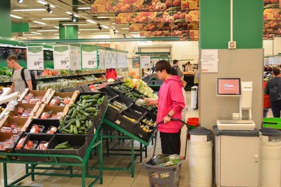 В Новосибирске стоимость минимального продуктового набора составила 7606 рублей