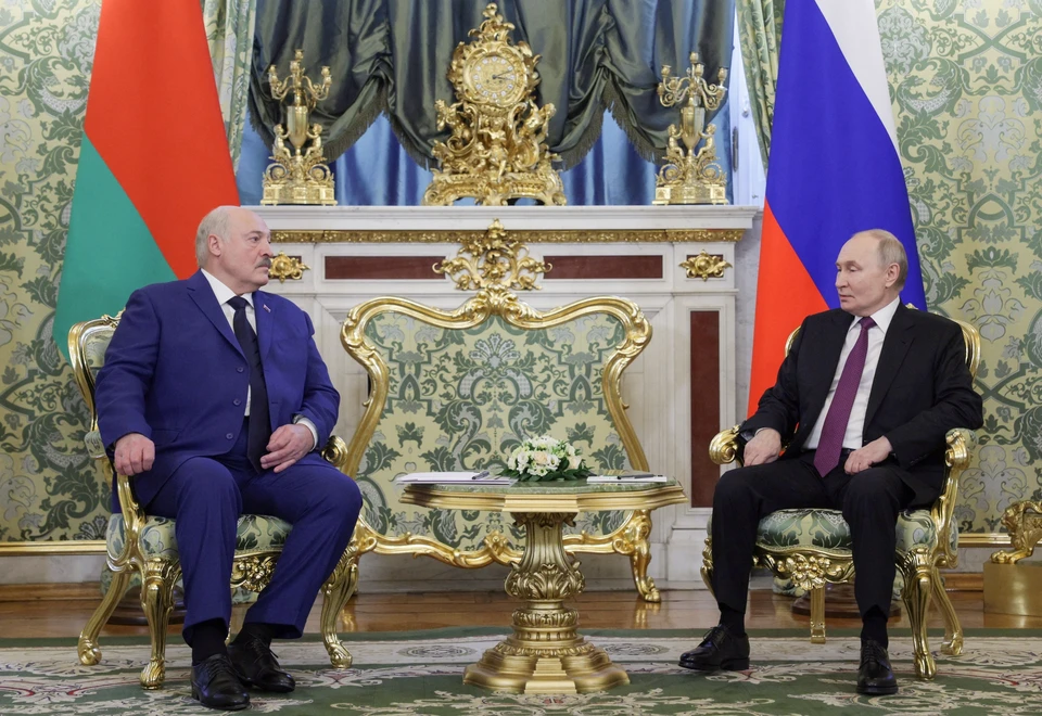 Путин рассказал Лукашенко подробности телефонного разговора с Трампом