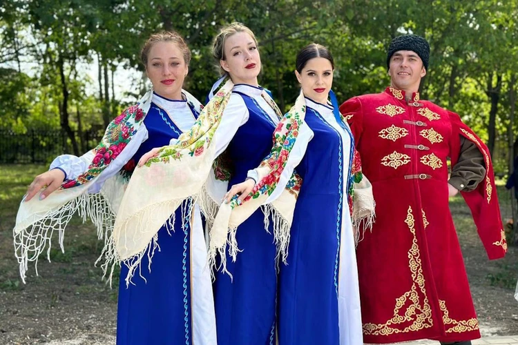 Люди благородной миссии: Как на Херсонщине чествуют сотрудников Домов культуры, музеев и библиотек