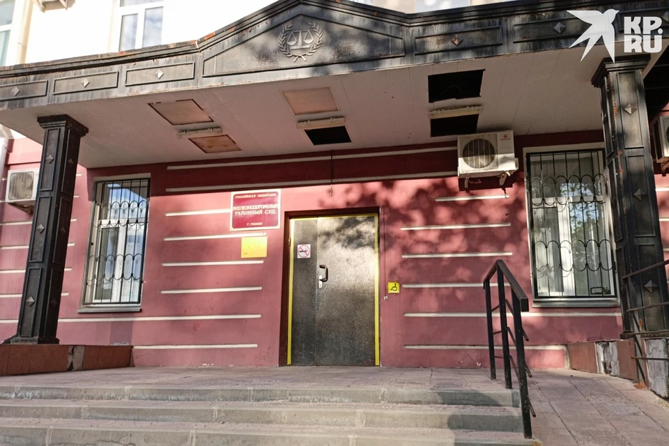 В рязанском суде начался допрос бывшего вице-губернатора Игоря Грекова.