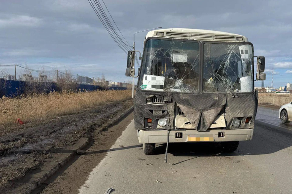 За прошедшие сутки (8 апреля) в Якутске зарегистрировано пять ДТП. Фото: столичная Госавтоинспекция