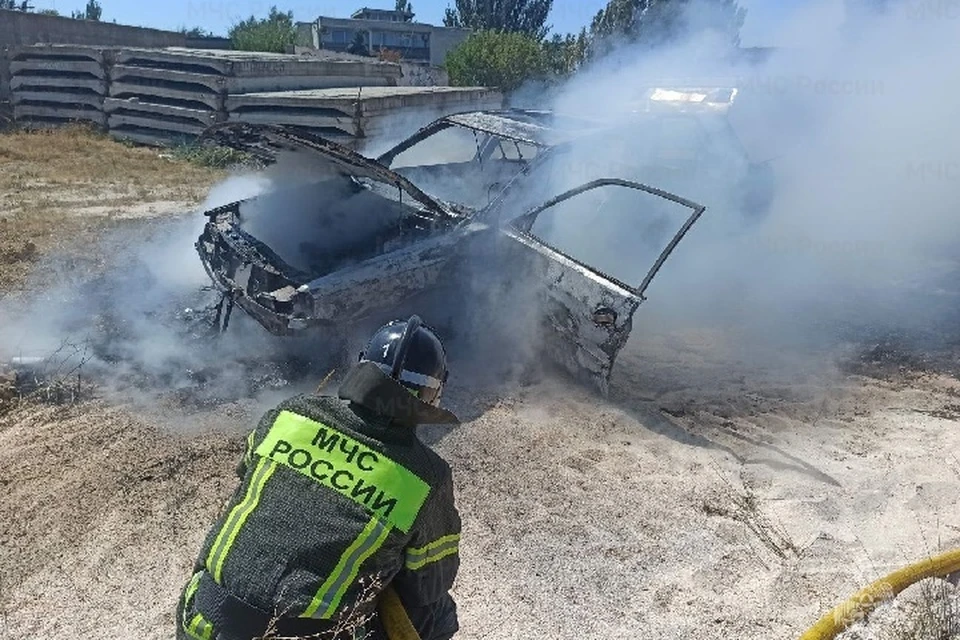 В Алешкинском округе Херсонской области ликвидировали последствия дорожно-транспортного происшествия. ФОТО: ГУ МЧС России по Херсонской области