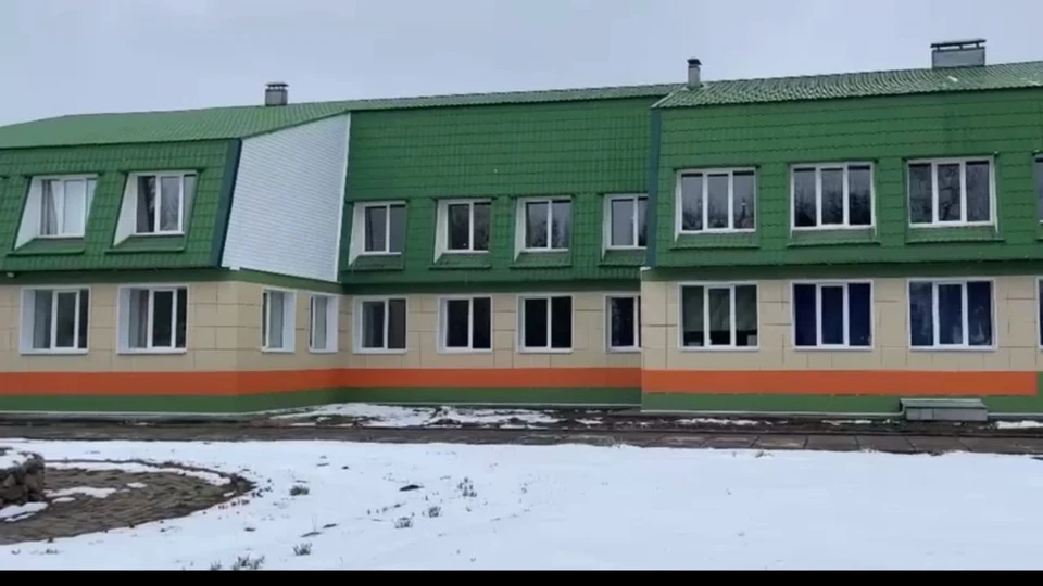 Губернатор Калужской области проверил ход ремонта школы в Жиздре