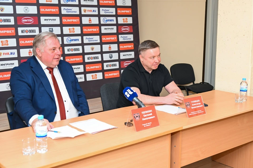 В 1/8 финала «молотобойцы», к огромному сожалению пермских болельщиков, проиграли серию матчей с челябинцами. Фото: пресс-служба "Молота"