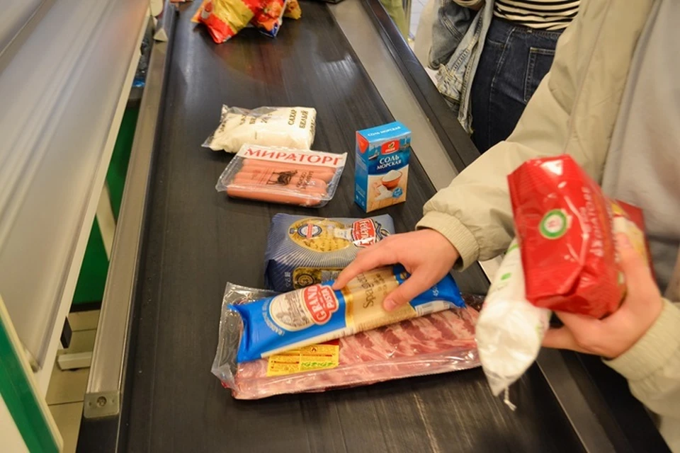 Женщина вновь продала 17-летнему парню алкогольный напиток