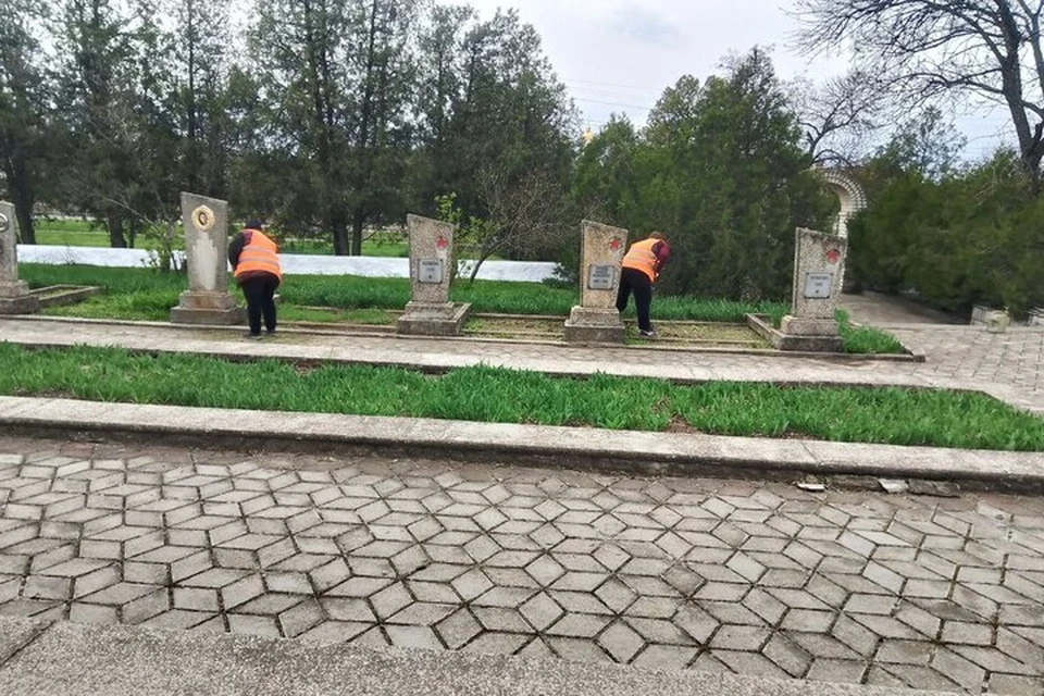 Военный мемориал Великой Отечественной войны благоустроили в Великой Лепетихе. Фото: администрация Великолепетихского округа