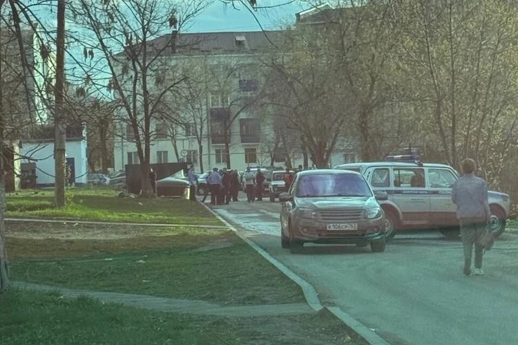 В Новокуйбышевске на мусорке нашли труп с пакетом на голове. Прохожие увидели мертвеца в колодце