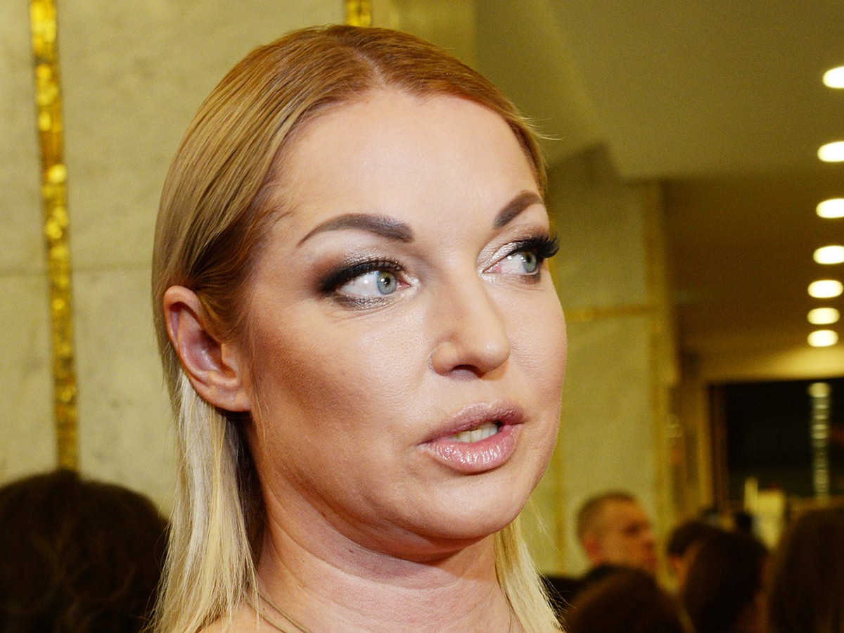 волочкова «Не то чтобы нормальная»: Телеведущая Елена Николаева жестко ответила  оскорбившей ее Волочковой - KP.RU