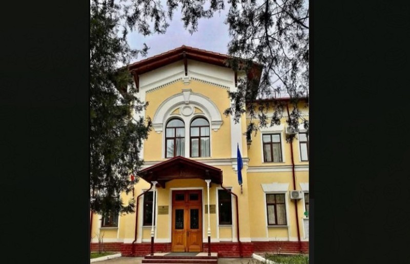 В Кишинёвском колледже информатики произошел несчастный случай со смертельным исходом. Фото: соцсети