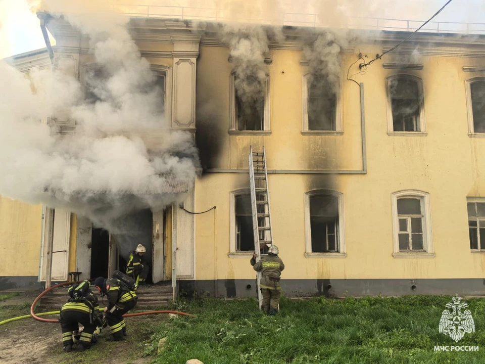 В Тульской области за сутки ликвидировали три пожара.