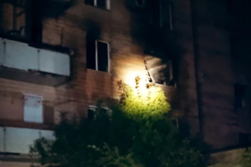 Горела квартира в общежитии. ФОТО: МЧС России