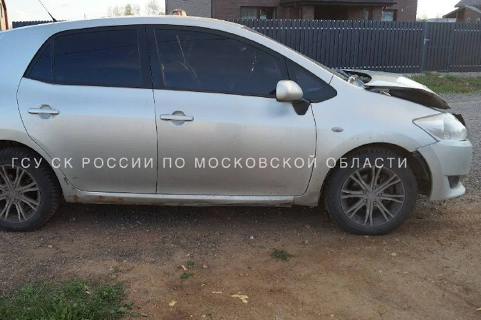 Автомобиль, на котором женщина пыталась задавить возлюбленного