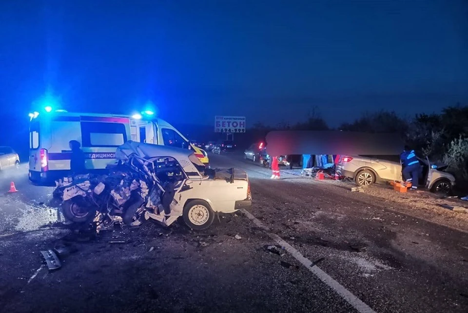 На подъезде к Ставрополю в ДТП погиб 18-летний водитель. Фото: ГАИ СК.