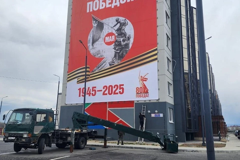 Один из застройщиков займется благоустройством сквера с дорожками и лестницами у дома ветерана. Фото: правительство Приморья.