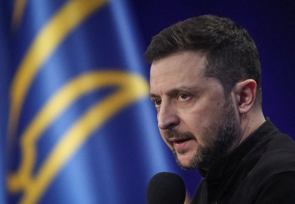 Зеленский: ряд политиков ЕС хотят посетить Россию для празднования Дня Победы