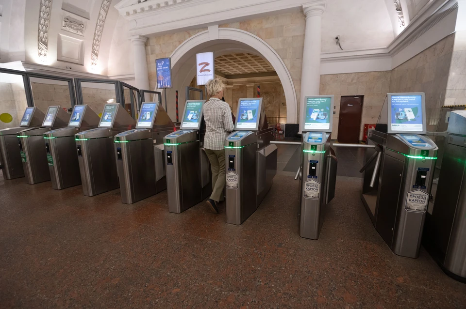 После обнаружения несовершеннолетних передавали сотрудникам полиции.