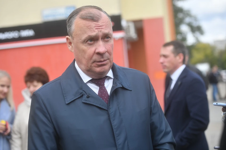 По словам Алексея Орлова, субботники собрали более 350 ребят из центров внешкольной работы и детско-юношеских центров и волонтеров