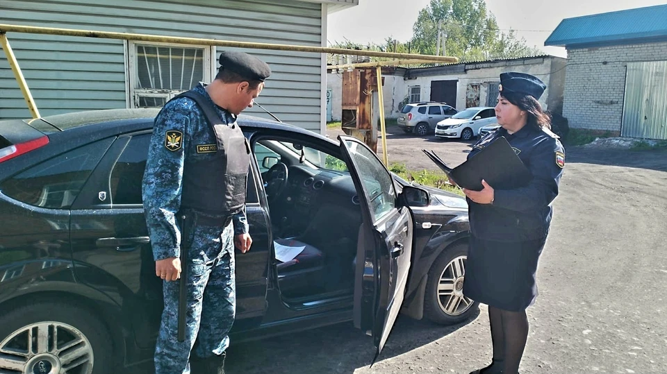 Машину могли продать