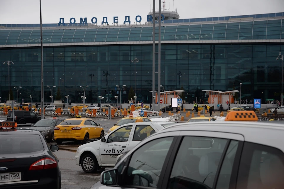 Аэропорт Домодедово сообщил о работе в штатном режиме