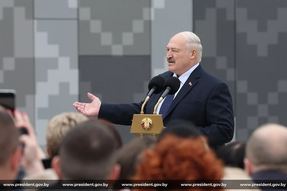 Лукашенко сказал о разговорах белорусов на кухне. Фото: president.gov.by.