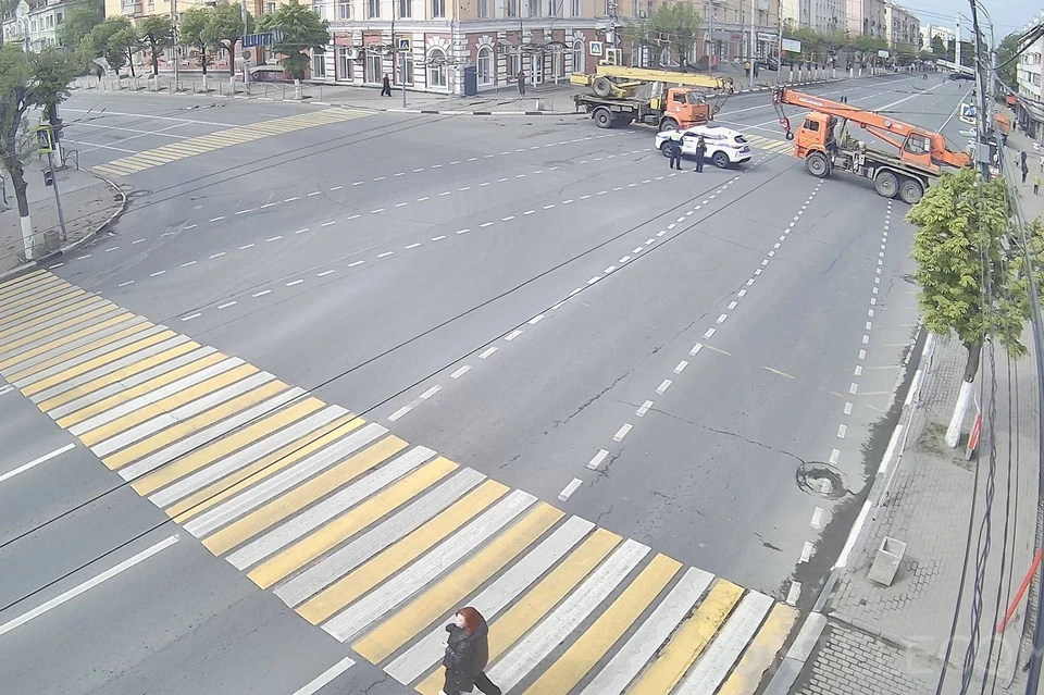 Первомайский проспект в районе площади Победы в Рязани перекрыт до вечера 9 мая.