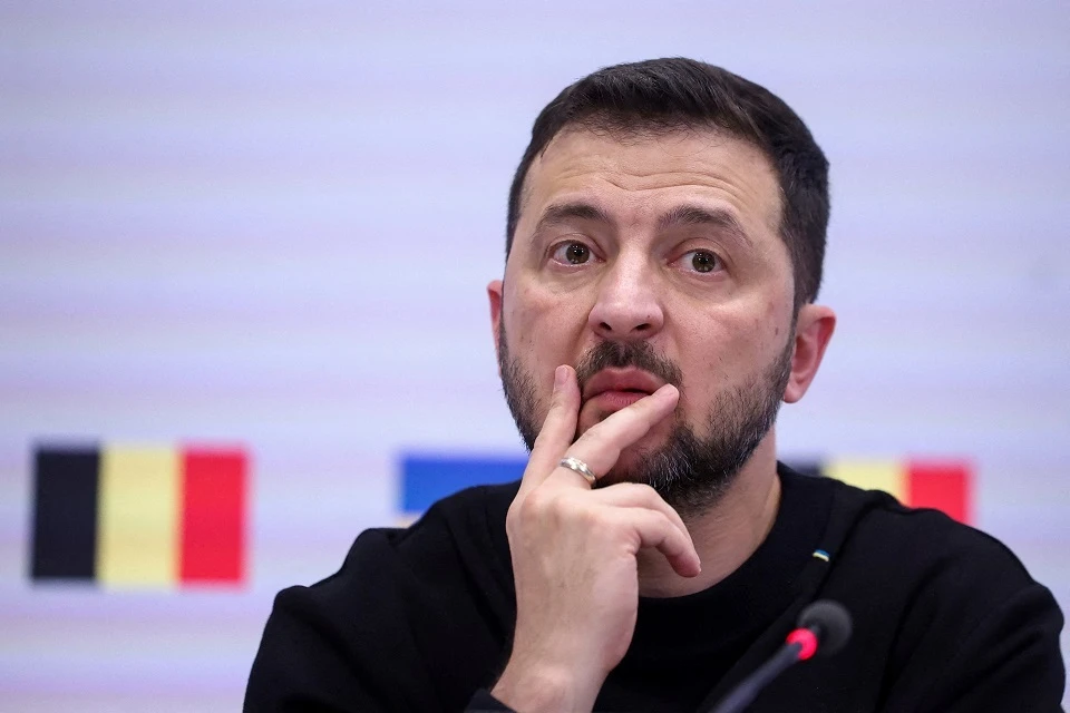 Зеленский предал свое же обещание: глава киевской хунты «кинул» сразу всех детей Украины