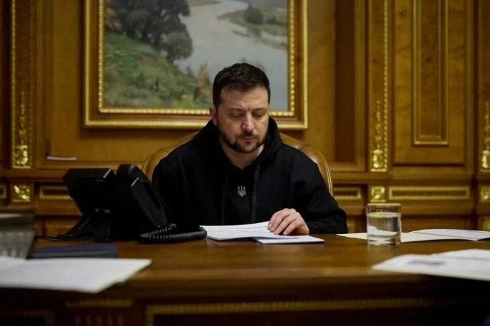 Мир для Зеленского — угроза: экс-депутат Рады объяснил, почему Киев отвергает переговоры
