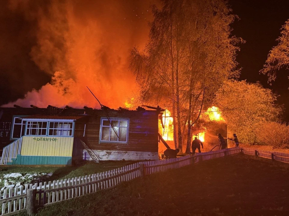 В Аларском районе сгорел дотла детский сад «Родничок».