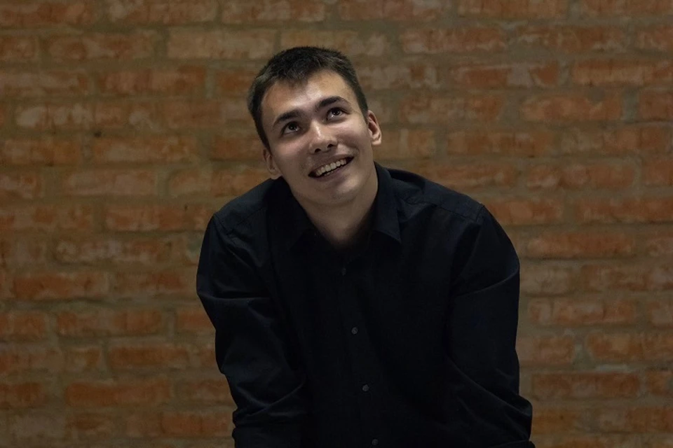 Один из прошедших дальше - Юрий Черкашин из Казани.
