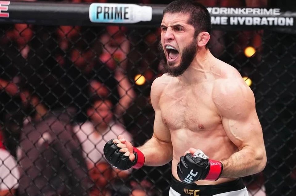 Махачев сразится за титул победителя в полусреднем весе. Фото: UFC