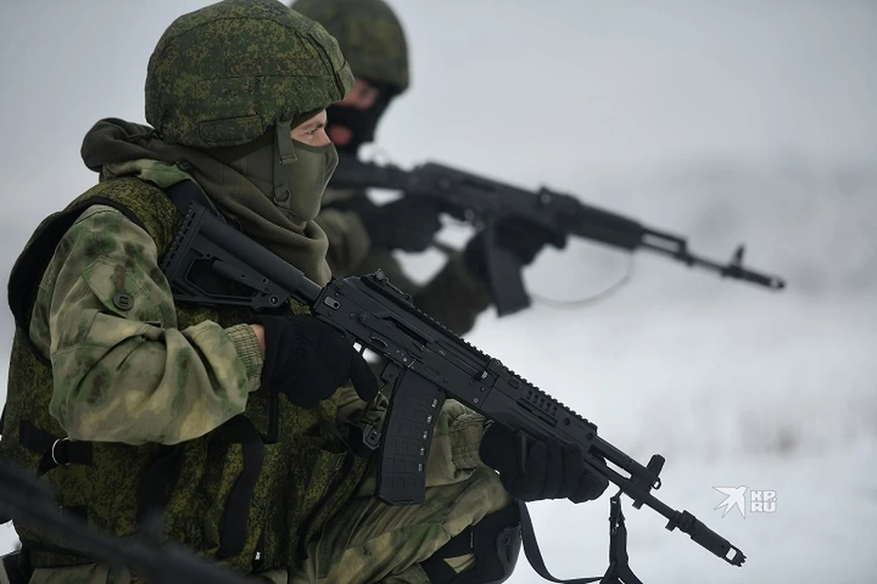 Мужчина получал денежное довольствие, без выплат за боевые действия