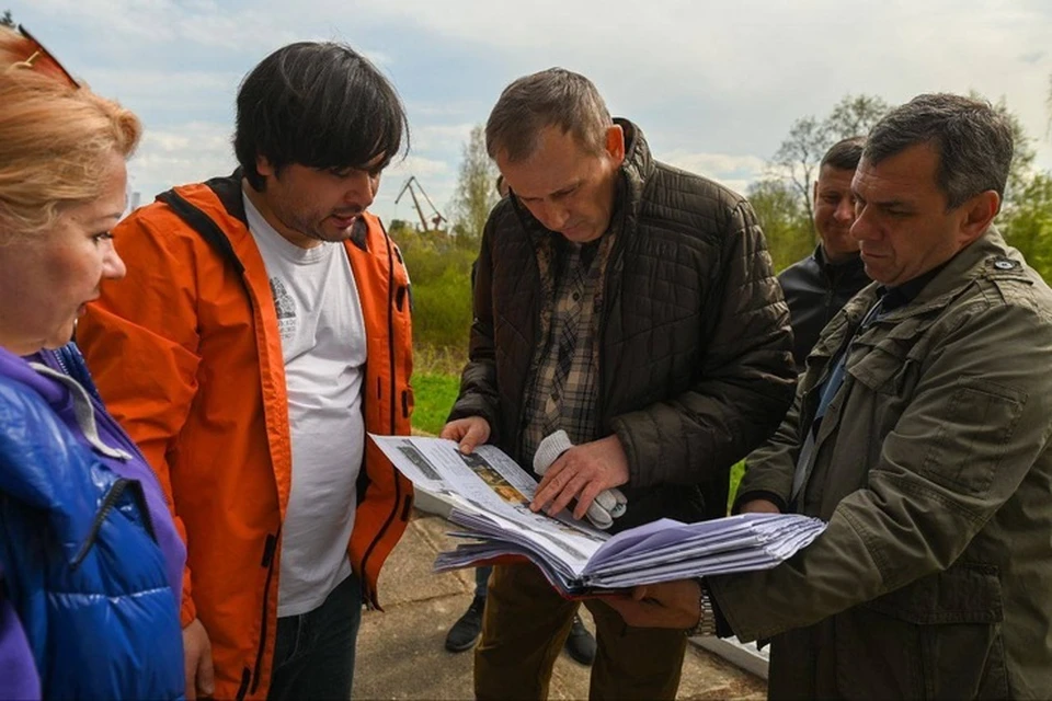 Губернатор Ленинградской области Александр Дрозденко поручил восстановить монумент «Невский порог». Фото: пресс-служба Правительство Ленинградской области