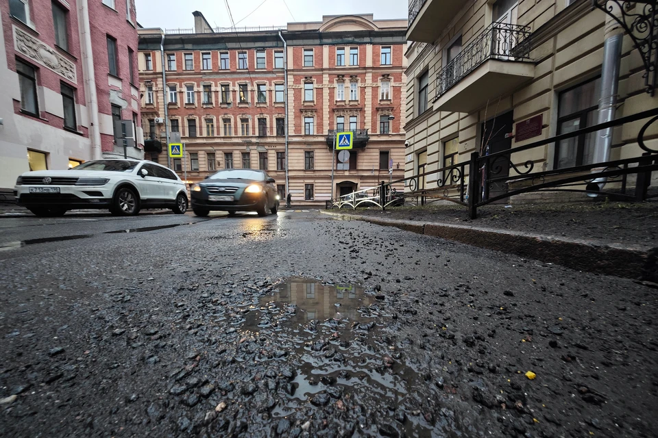 В двух районах Петербурга ограничат движение.