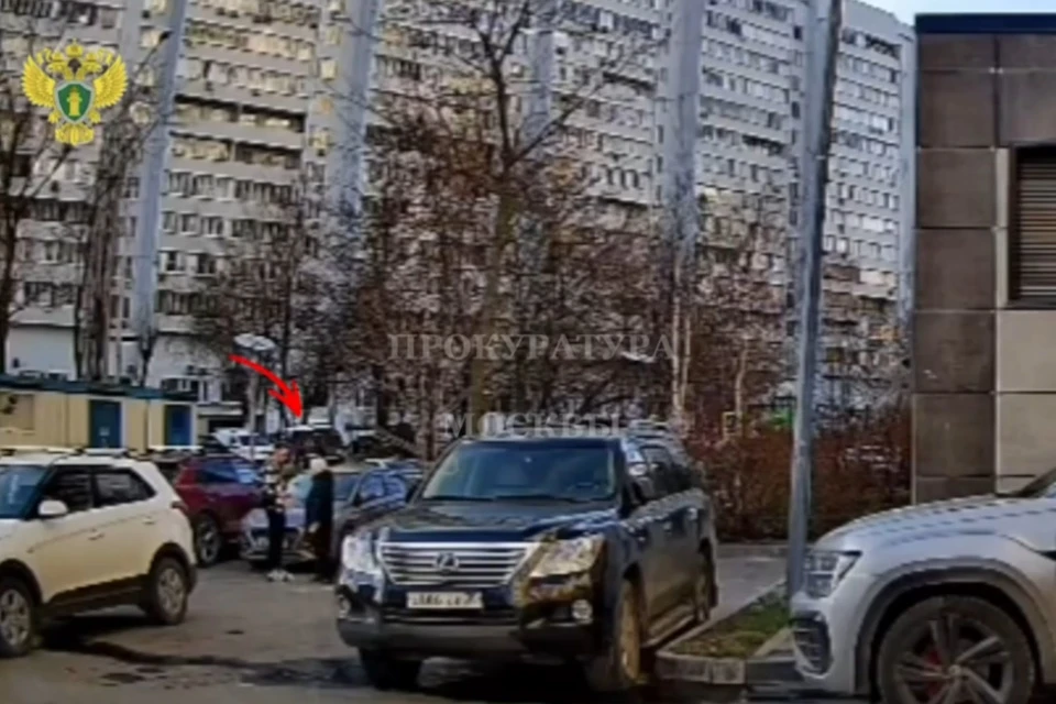 В Москве очевидец спас пенсионерку от аферистов