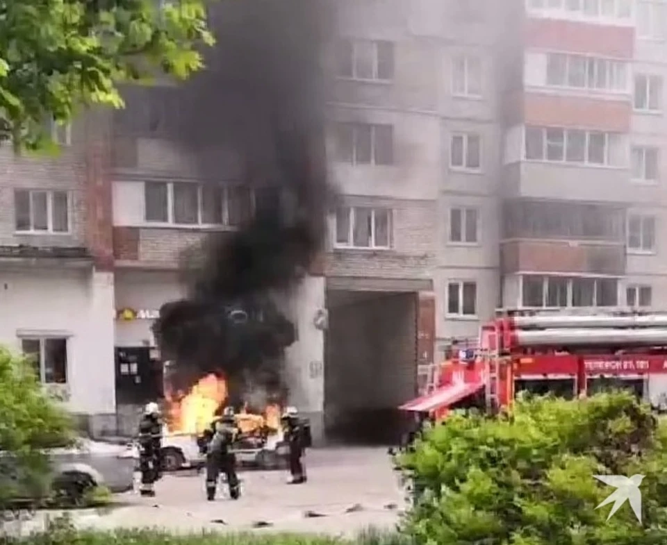 В Калуге сгорел ещё один автомобиль.