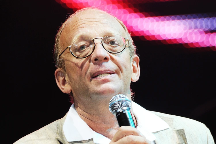 Леонид Володарский: «Когда я читаю современные переводы, меня иногда охватывает первобытный ужас!»