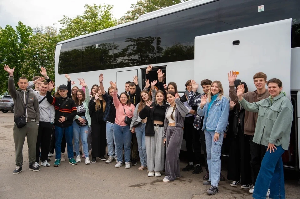 Первая делегация молодежи ДНР в 2025 году отправилась в туристическое путешествие по России. Фото: Министерство молодежной политики ДНР
