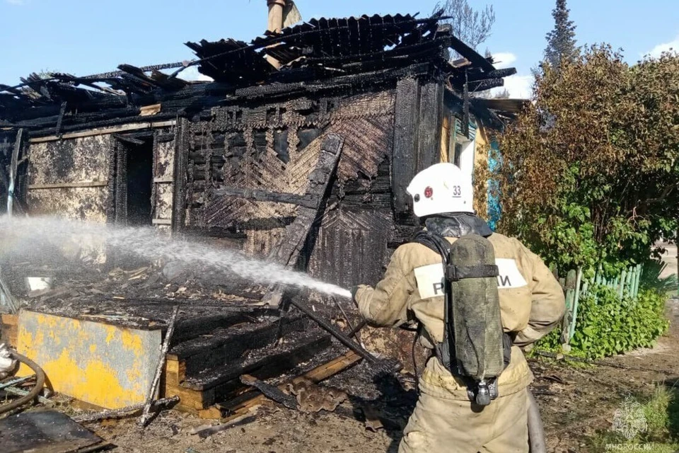 Площадь возгорания составила 54 квадратных метра