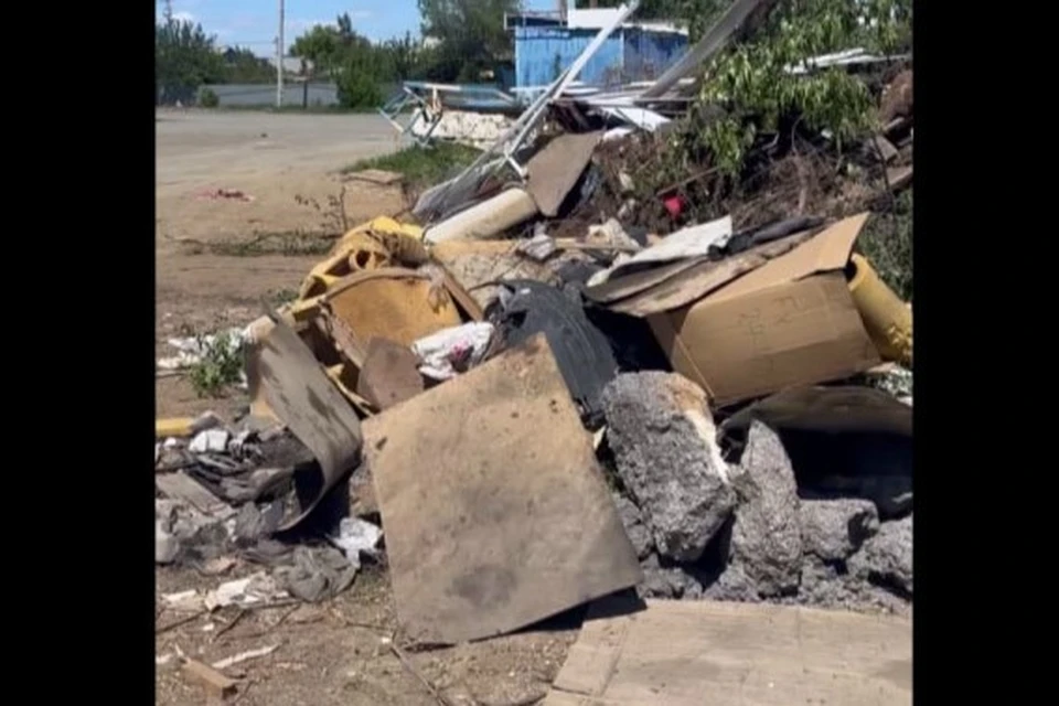 В Рабочем вывезли более двадцати огромных самосвалов. Фото: администрация Орска