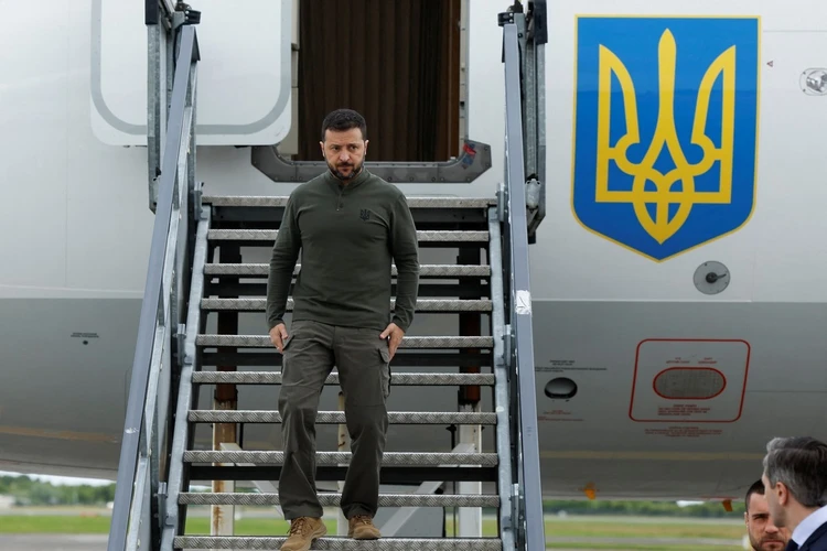 Атаки на российские аэродромы срикошетили по Зеленскому: после переговоров Украине будет только хуже
