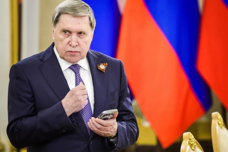 Ушаков рассказал, что обсуждали Путин и Трамп в телефонном разговоре
