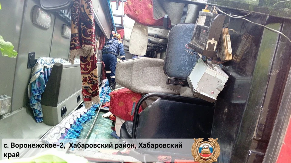 Спасатели ликвидировали последствия ДТП с детским автобусом под Хабаровском Фото: ГАИ Хабаровского края