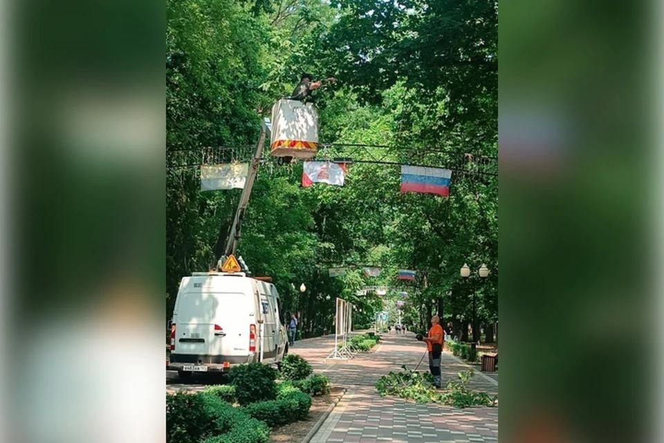 В парке имени Горького в Мелитополе смонтировали систему освещения Фото: администрация городского округа Мелитополь.