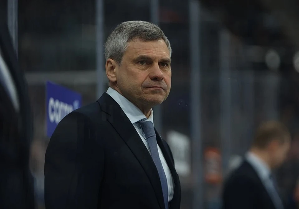 Дмитрий Квартальнов введен в Зал славы российского хоккея. Фото: hcdinamo.by.